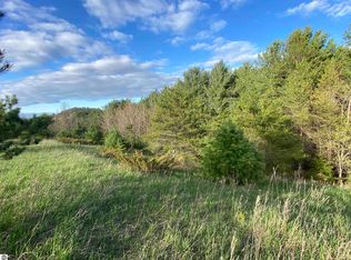 S South Good Harbor Trl, Cedar, MI 49621