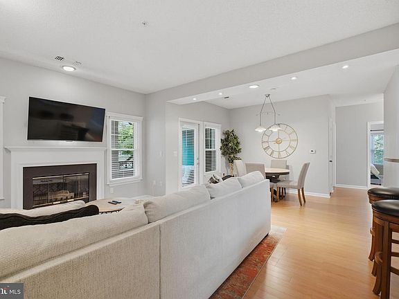 3rd image of 12016 Taliesin Pl APT 25