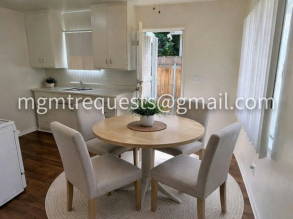 3rd image of 926 Edgar Ave #916