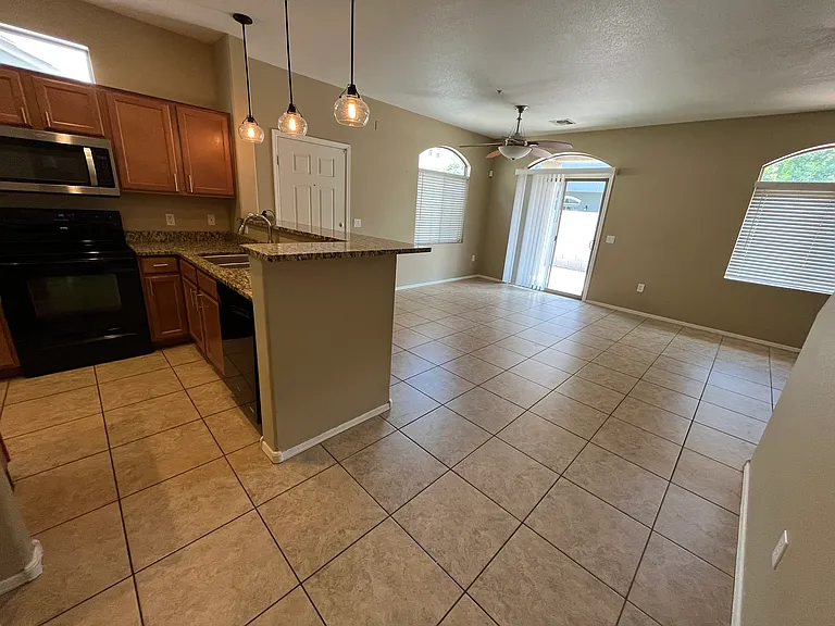 2401 E Rio Salado Pkwy #1104 — Photo 12