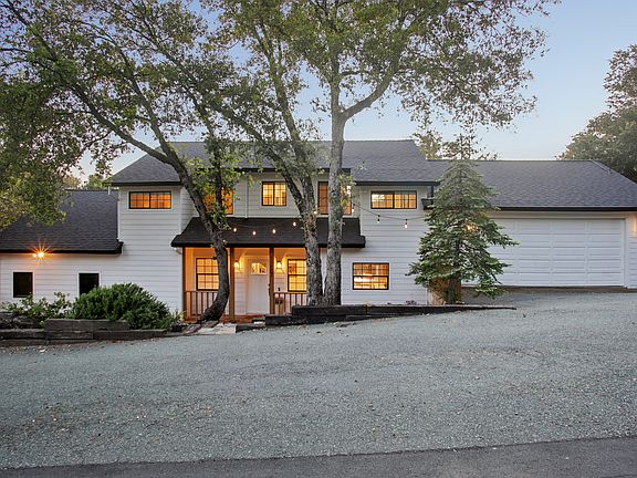 5th image of 13887 Druid Ln