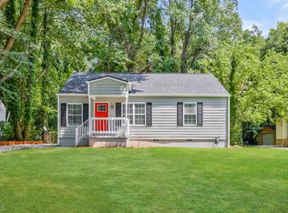 411 Forrest Ridge Dr NW, Atlanta, GA 30318