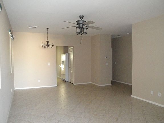 2nd image of 9559 Glen Iris St