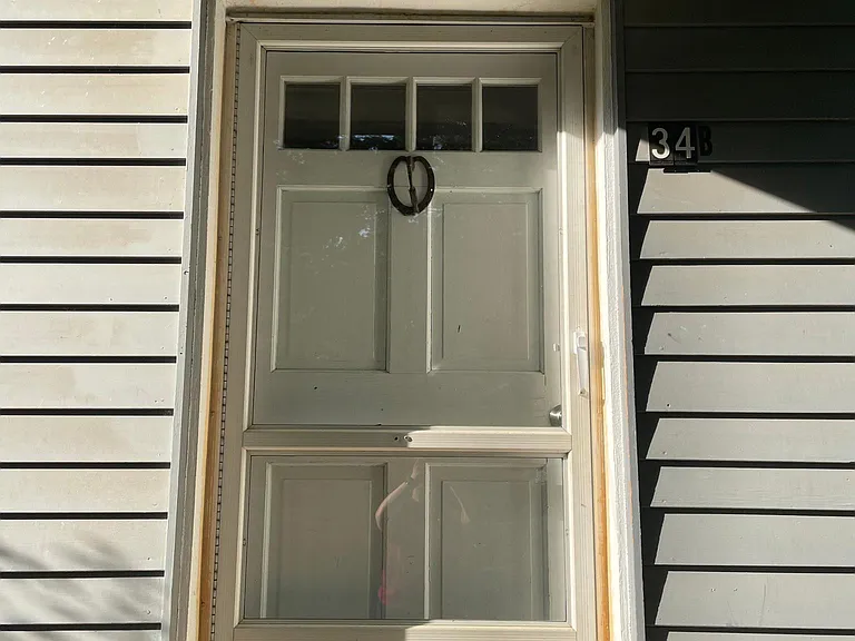 34 Chestnut St #B — Photo 3