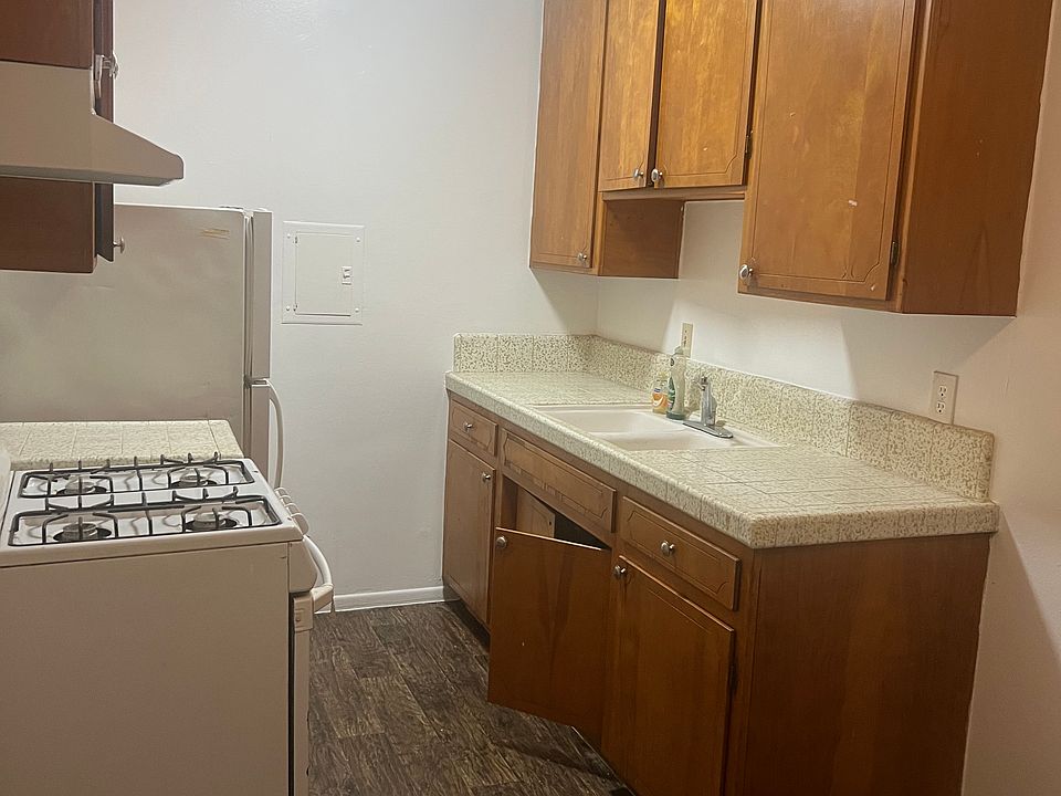 1st image of 3755 Vinton Ave APT 4