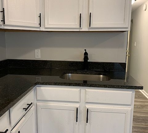 5th image of 14424-14424 Morse St #H