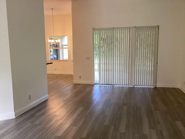 17119 Alexander Run — Photo 7