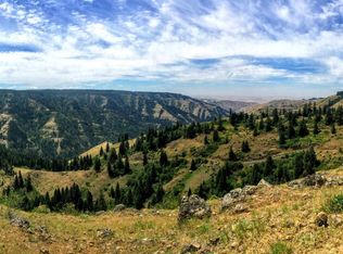 60506 Government Mount Rd, Milton Freewater, OR 97862