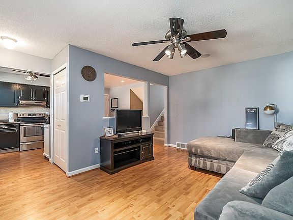 j 2779 Delcane006-Edit