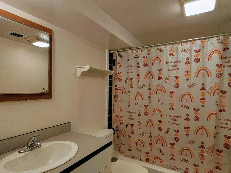 630 Chautauqua Ave #1 — Photo 7