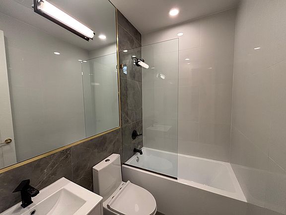 2nd image of 50 Grace St #2LL