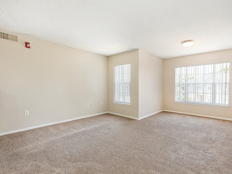 Pemberly Palms Apartment Homes — Photo 27