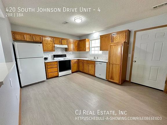 5th image of 420 S Johnson Dr #4