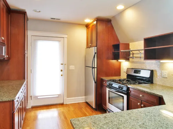 176-178 N. Humphrey Ave., 176 N Humphrey Ave #2, Oak Park, IL 60302