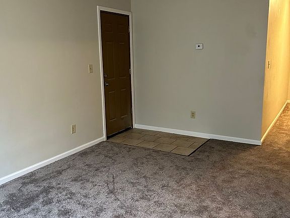3rd image of 5039 Aravesta Ave #5