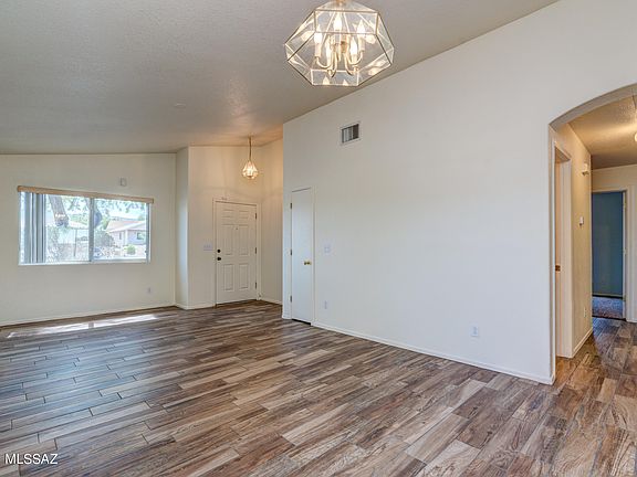 3rd image of 2442 S Iman Ave