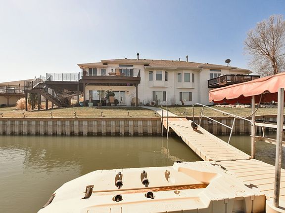 2nd image of 1015 Shoal Pointe Dr