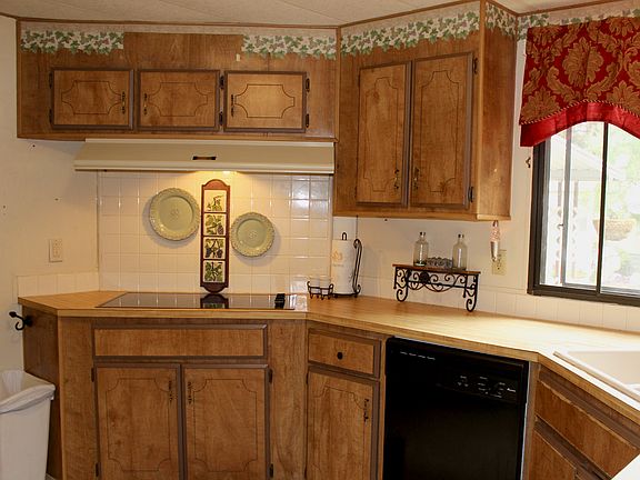 5th image of 11409 127th Street Ct E #156