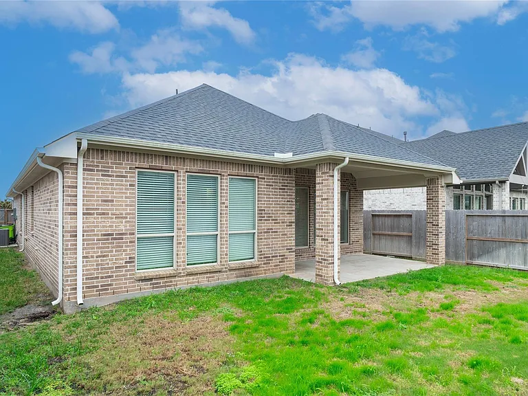 31410 Golden Cliffs Ln — Photo 22