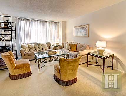 1st image of 130 W 67th St APT 4L