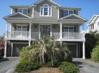 137 Carolina Ave, Holden Beach, NC 28462