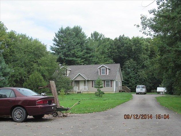 2nd image of 8970 N Canton Center Rd