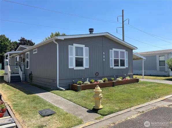 520 Troutdale Avenue, College Place, WA 99324