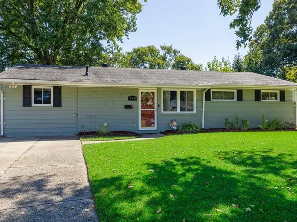 740 Farnham Ln, Virginia Beach, VA 23455