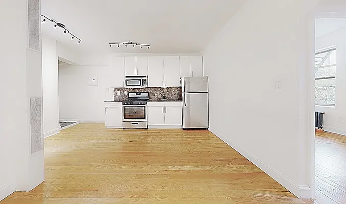 Rented by 346 Realty Group LLC | media 3