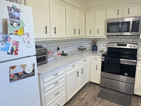 3rd image of 5722 91st St