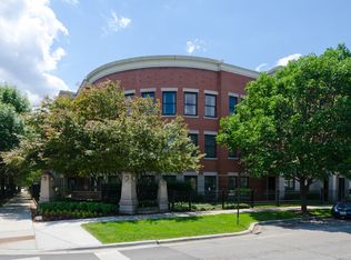 1450 S Halsted St APT 1A, Chicago, IL 60607