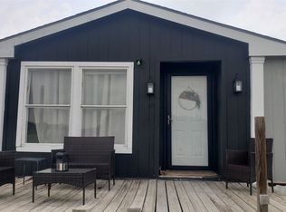 118 Valley Lake Ln, Springtown, TX 76082