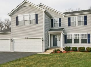 2023 Kennedy Dr, McHenry, IL 60050