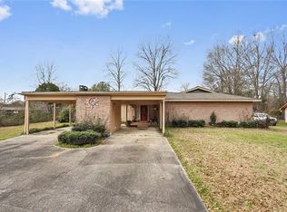 1323 Military Rd, Bogalusa, LA 70427