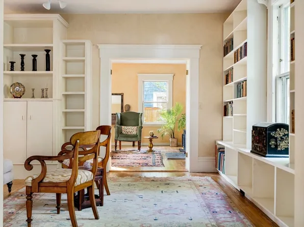 9 Orchard St, Cambridge, MA 02140