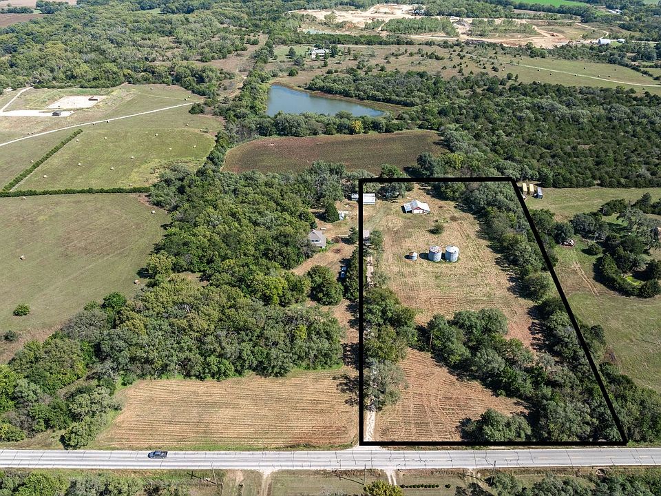 1st image of 0 SW Adams Rd S