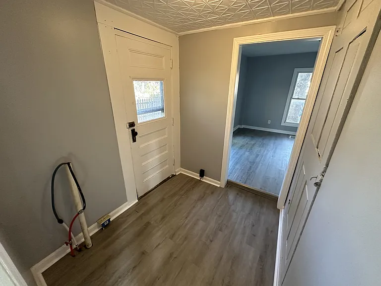 79 Parker St — Photo 3
