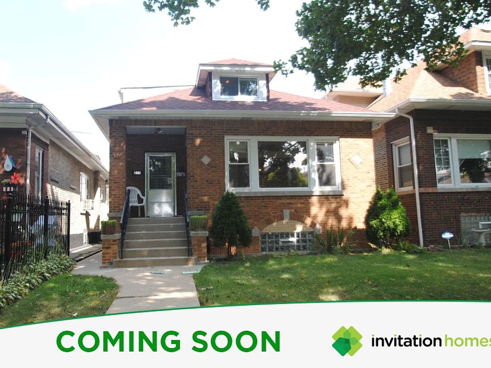 1st image of 4146 W Oakdale Ave