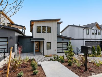 6038 50th Avenue NE #B, Seattle, WA, 98115