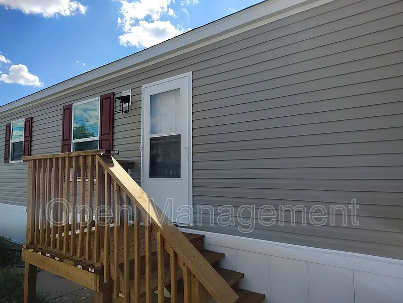 Scottsbluff Estates Mobile Home Community — Photo 3