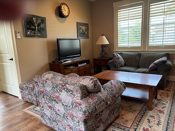5th image of 2232 SE 14th St #A