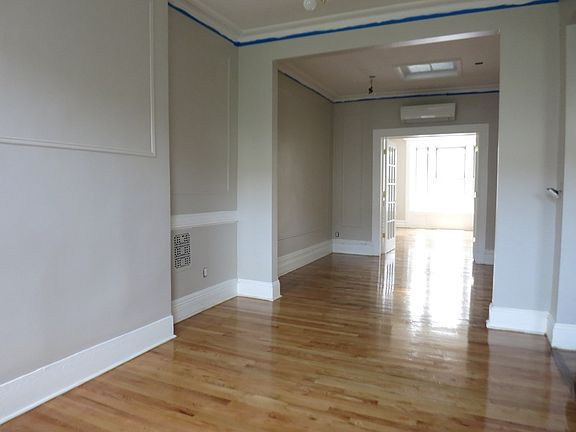 5th image of 873 Hancock St #1