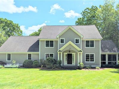 330 Shippee Rd, East Greenwich, RI, 02818