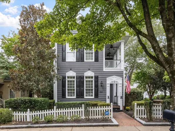 1940 Hornbeck Ct, Raleigh, NC 27614