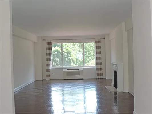 Rented by essential NEW YORK Real Estate | media 21