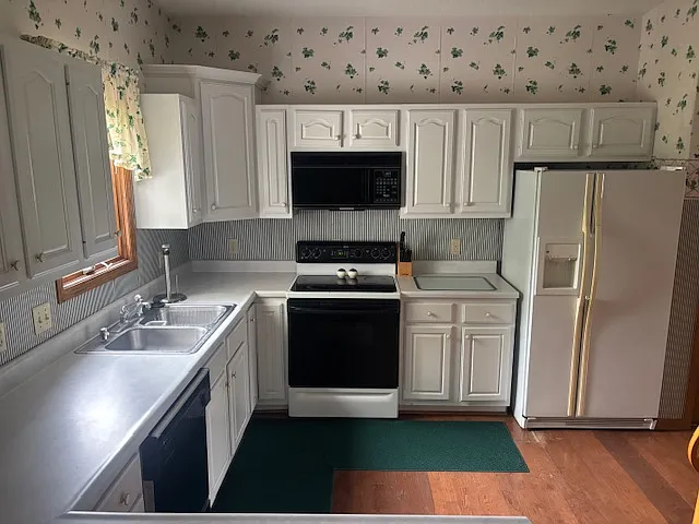 3 bed, 2.5 bath, 1670 sqft, $2,000 — Photo 2