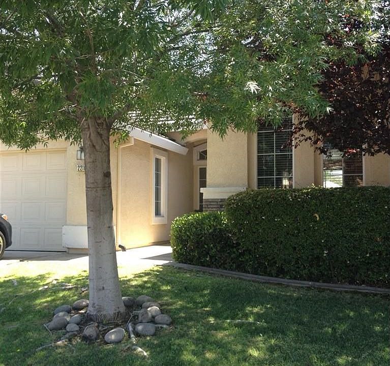 1st image of 2216 Misty Hollow Dr