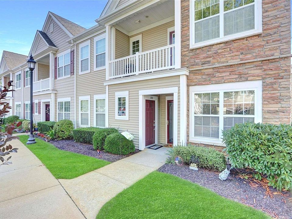 1st image of 200 Somerset Drive #200