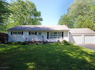 753 Park Ave, Belford, NJ 07718