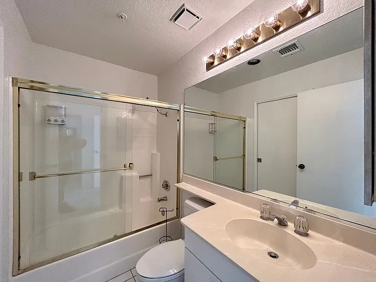 2601 S Broadmoor Dr #63 — Photo 20
